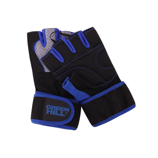 Die Rückseite des fingerlosen Green Hill PRO IRON BLUE Handschuhs. Zu sehen ist ein graues, perforiertes Leder-Inlay, das von blauem Stoff und schwarzen Textilzonen umrahmt wird. Am Handgelenk schließt ein breiter, schwarzer Klettverschluss mit blauem Rand ab, auf dem das Green Hill Logo in blauer, erhabener Schrift geprägt ist. Da drüberliegend die der rechte Handschuh zusehend die Handinnenfläche